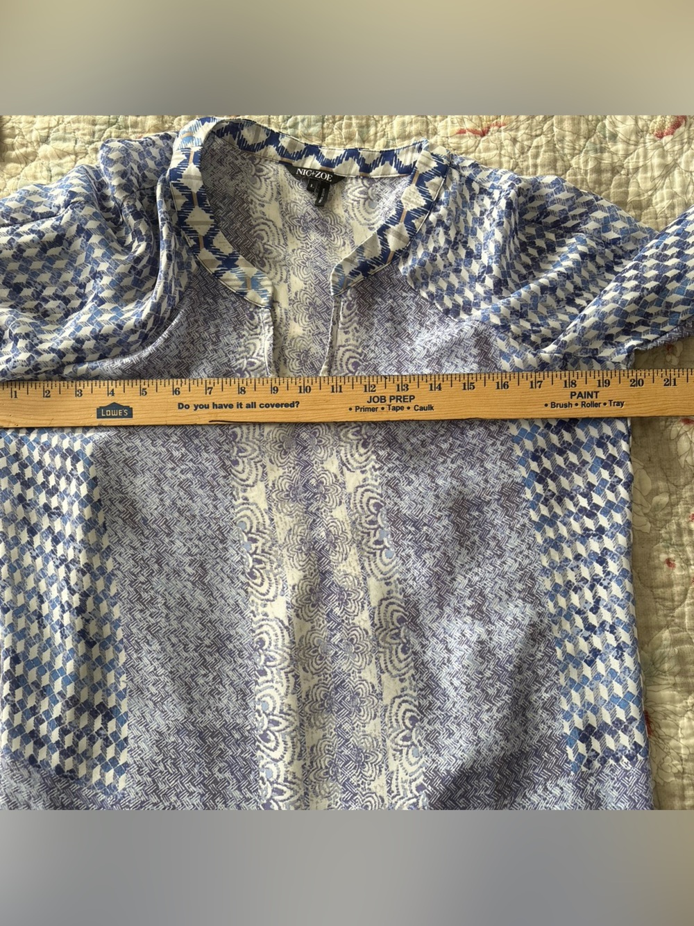 NIC+ZOE Blue & White Mixed-Print V-Neck Blouse - Picture 4 of 5